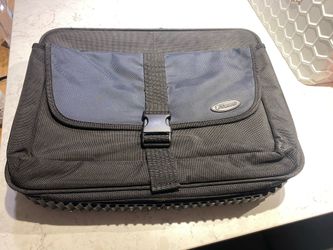 Travis Laptop Bag