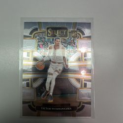 VICTOR WEMBANYAMA SELECT ROOKIE CARD