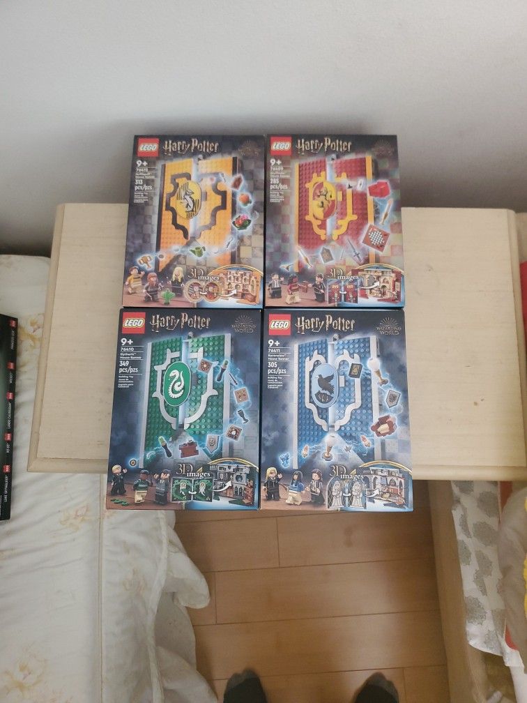 Lego Harry Potter House Banner Bundle