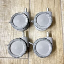 Caster With Lock, Set of 4