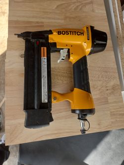 ​Fastener Gauge BOSTITCH 18GA (Clavadora Neumatica 18 gauge)