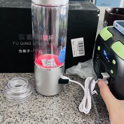 NEW Hydrogen Water Generator Bottle – Rechargeable – $15  Brand new Sgvet Hydrogen Water Bottle / Hydrogen Water Generator in original presentation bo