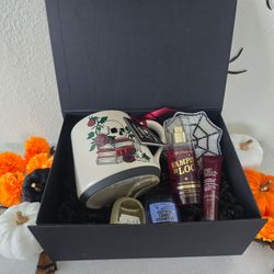 Halloween Mug, Feat. BBW Vampire Blood scent, Box Gift