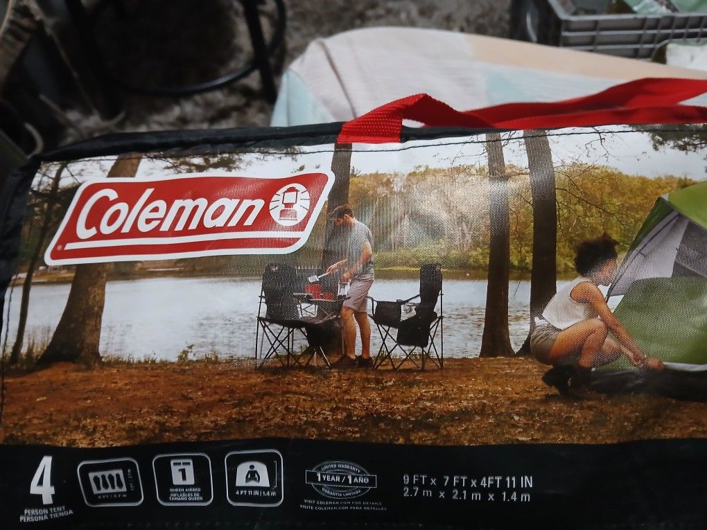 Coleman Sundome 4 Person Camping Tent