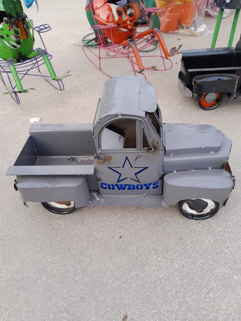 Dallas Cowboy HAND CRAFTED METAL TRUCK 🏈🏉🏈🏉