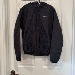Patagonia Men’s Diamond Quilted Bomber Hoody Small
