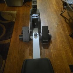 Rowing Machine 