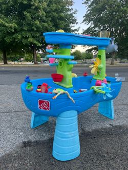 STEP SPLASH 💦 TABLE WATER 💦 WITH THIS PICTURE TOYS ACCESSORIES FIRM $65 ONLY CASH APPRECIATE