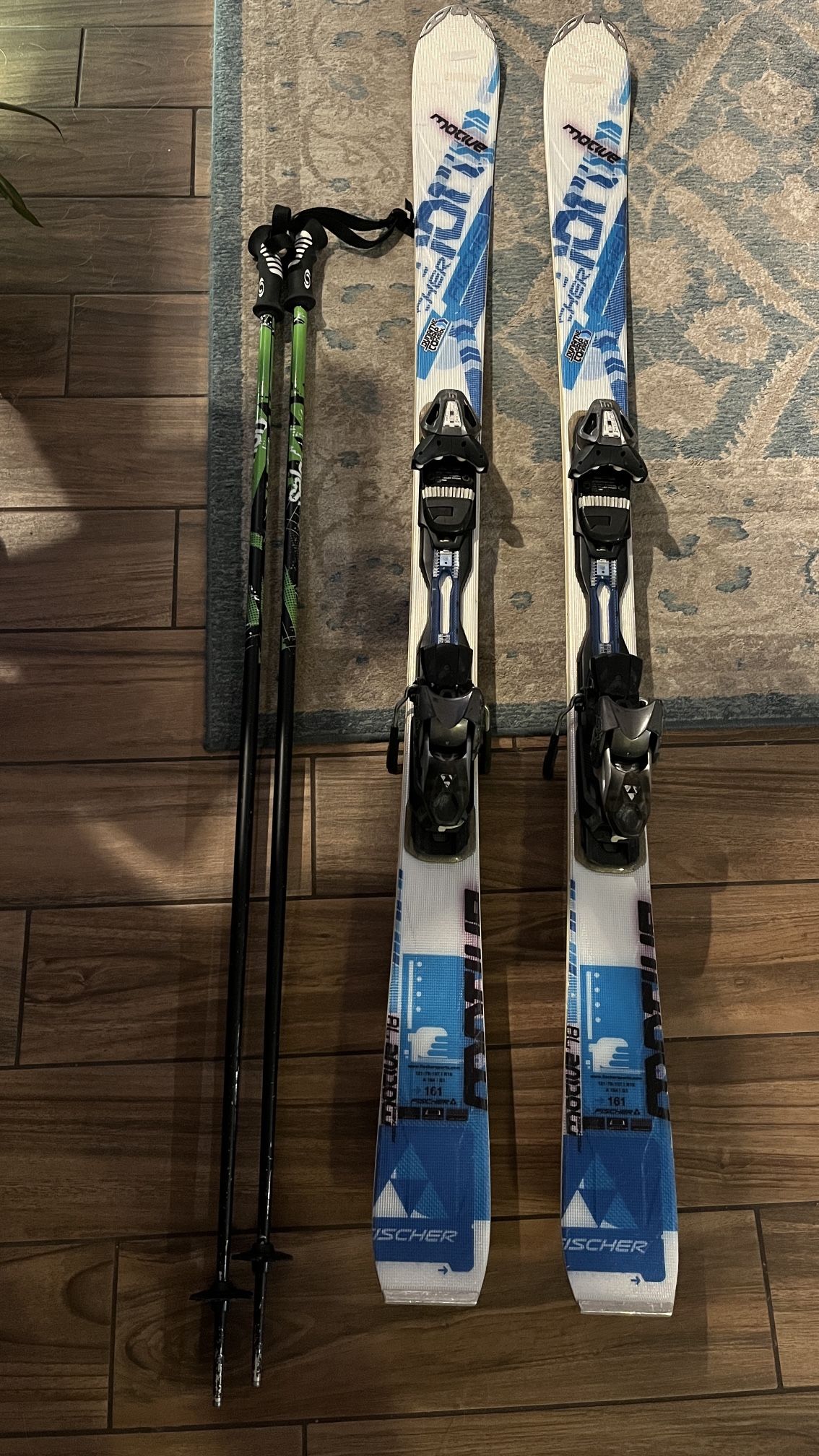 Fischer Motive 78 Skis + RSX 12 PR Bindings (161cm)