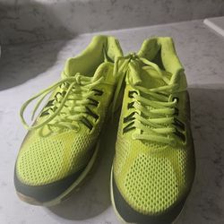 Women's Sneakers 