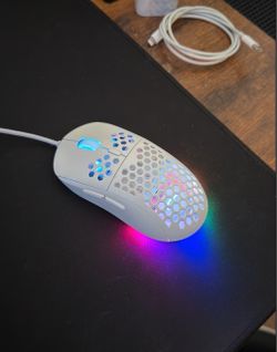 White Rgb gaming mouse