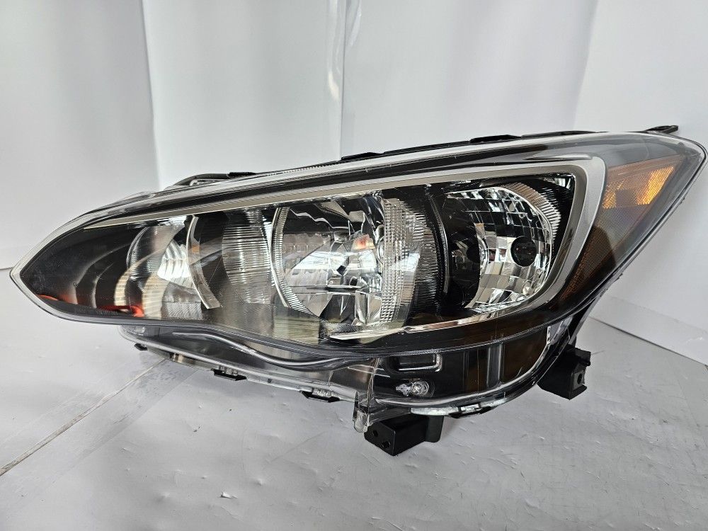 2017-2022 Subaru Impreza /Crosstrek Halogen Headlight Left Driver Side