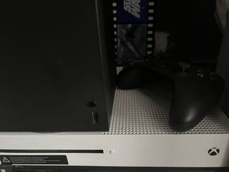 Xbox One S
