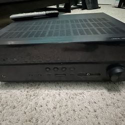 YAMAHA RX-V677 7.2 CHANNEL NATURAL SOUND A/V RECEIVER SURROUND SOUND