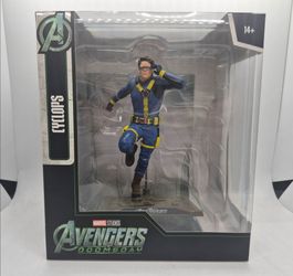 Marvel Avengers Doomsday Cyclops Figure