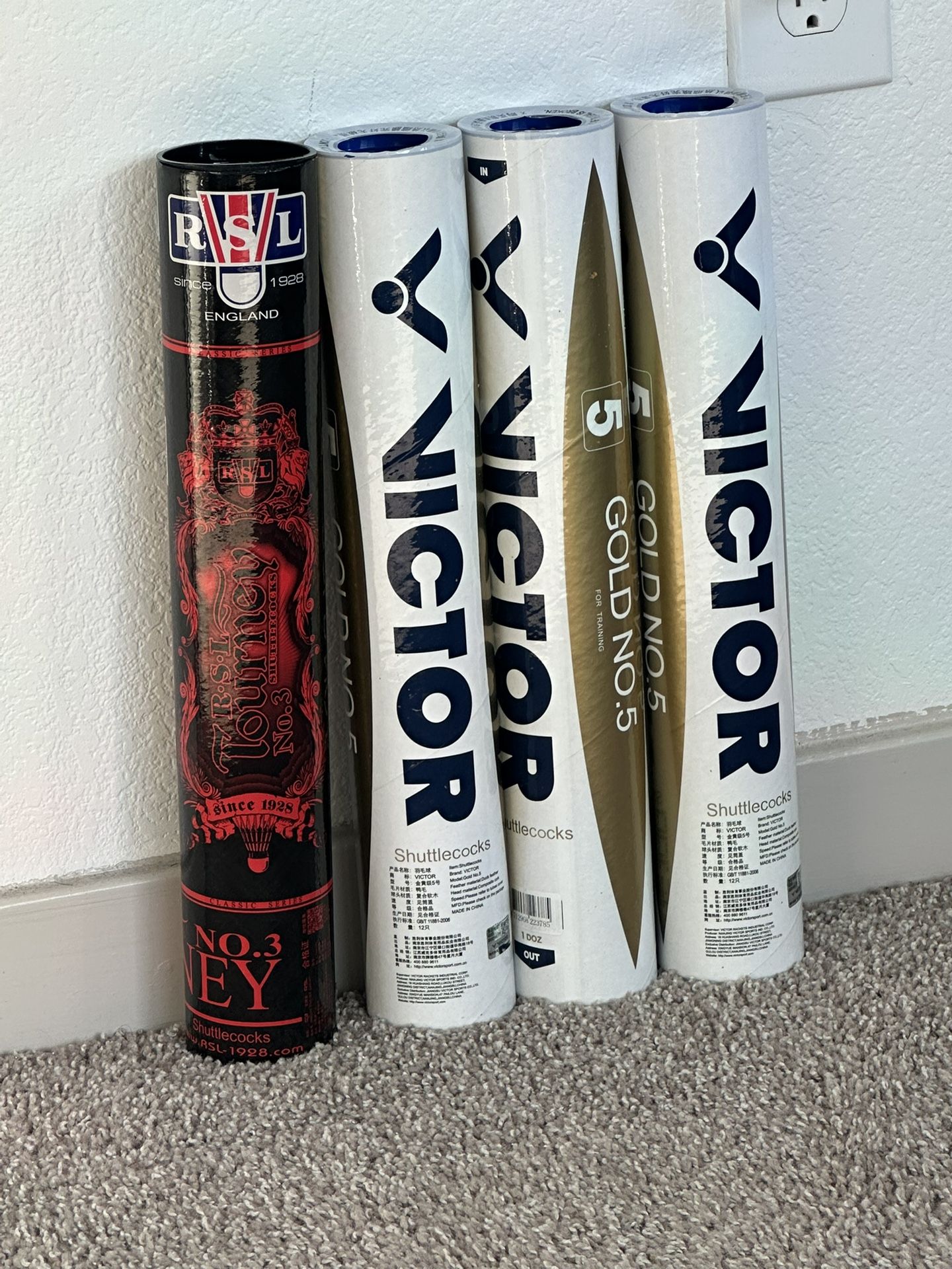 Victor Gold No.5 Shuttlecocks