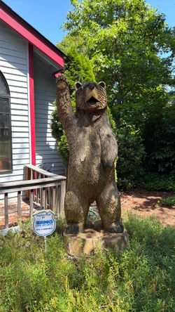 Wooden bear