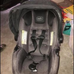 Even Flo Car seat With Base