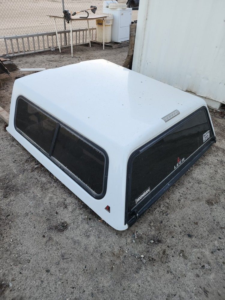 Leer Truck Bed Camper Shell Cover for Sale in Lemoore, CA OfferUp