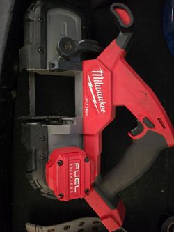 Milwaukee bandsaw