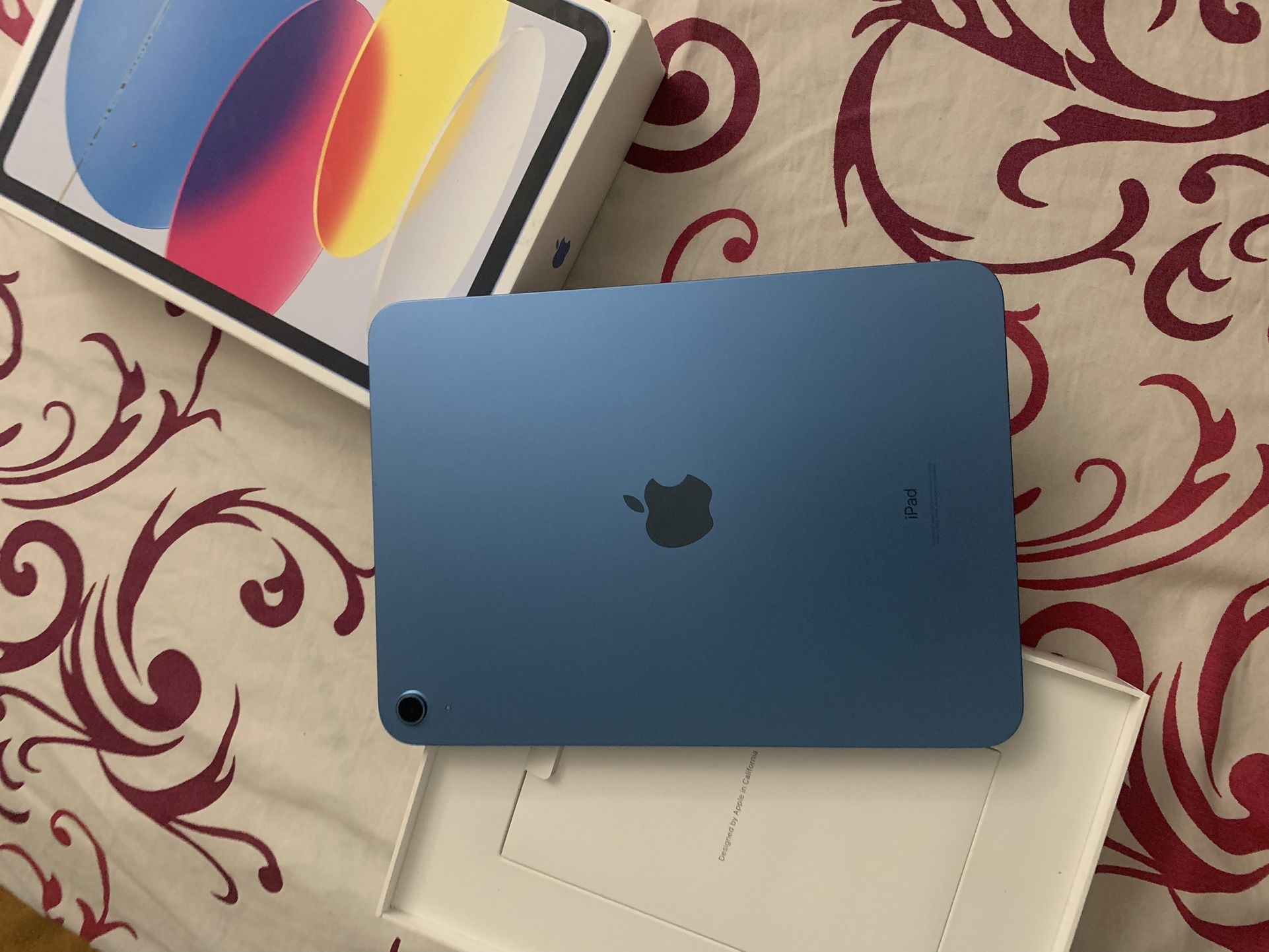 iPad(10 Generation) Wi-Fi Blue Read The Description