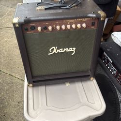 Ibanez Troubadour TA25 25W Acoustic Guitar Amp with Mic Input Balanced In