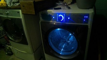 Front Load Washing Machine with Blue LED