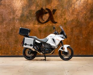 2021 KTM 1290 Super Adventure