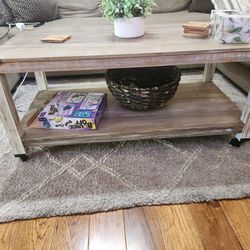 Coffee Table With Wheels 