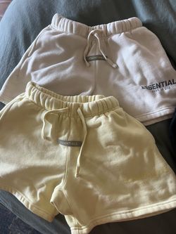 Essentials Fear Of God Size 8 Shorts & Crewneck