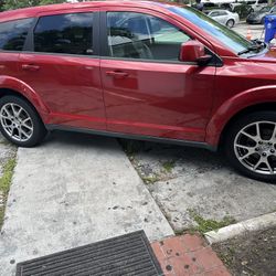 Dodge Jorney Color Rojo
