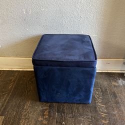 Storage ottoman - 14.5”L x 14.5”W x15”H