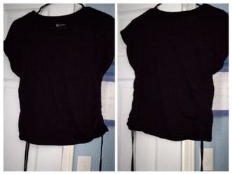 Women's Size Large Shirt