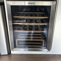 Whirlpool Wine/ Beverage Fridge