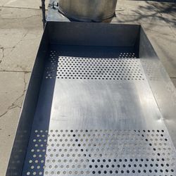 Kettle/Sifting Table