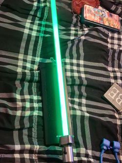 2007 Star Wars Master Yoda Lightsaber w/wall mount