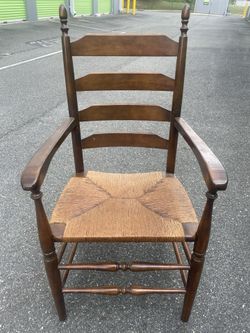 Absolutely Gorgeous Vintage Wooden Chair From American Drew Furniture In Mint Condition 