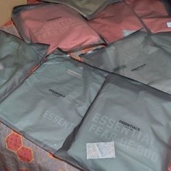 ESSENTIALS FEAR OF GOD CLOTHING ALL BRAND NEW AUTHENTIC