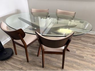 Rooms to go Dining Set