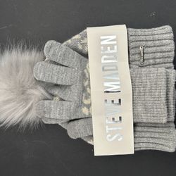 Steve Madden Glove and Hat Set 