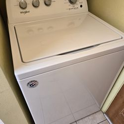 Whirlpool Washer AND Dryer ( Electric)
