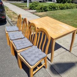 Free Table And Chairs 