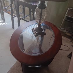 Gorgeous Mahogany  Glass Coffee and End Tables !