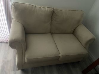 Love seat