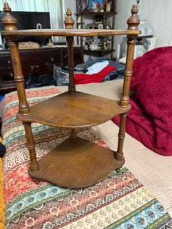 3-Tier Wooden Corner Shelf Stand