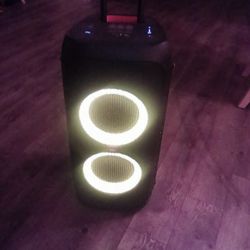 JBL partybox