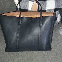 Tory Burch New York Perry Triple Compartment Leather Tote womens color black used good condition small pen and green mark  Authentic