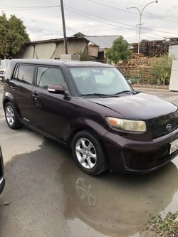 2010 Scion xB