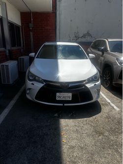 2017 toyota camry se