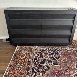 Modern Black 6-drawer Slat Dresser